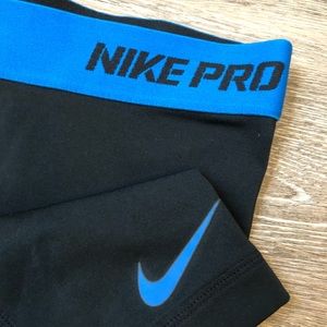 Women’s Nike Pro Leggings